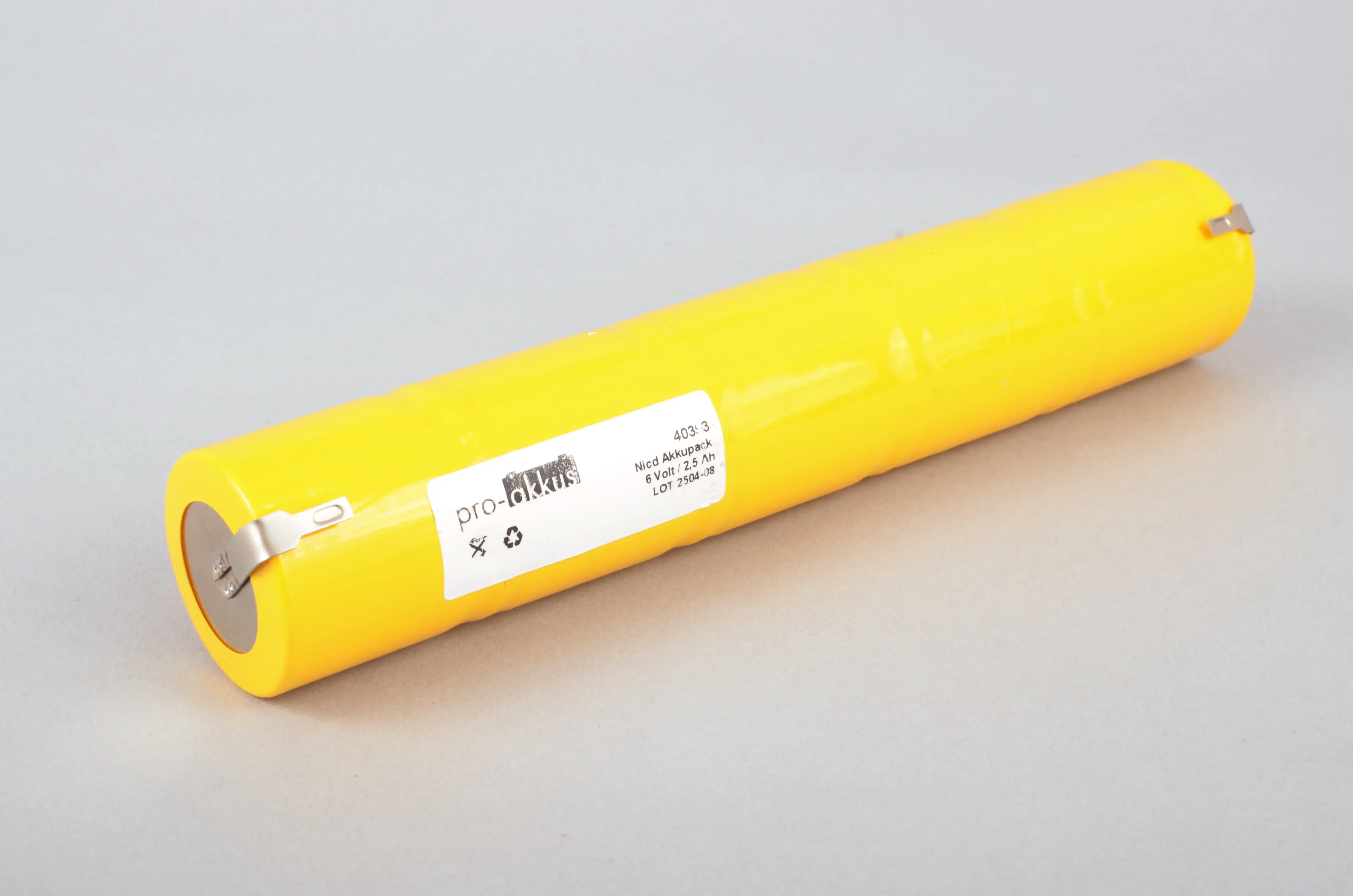 NiCd Notbeleuchtung Akku 6V / 2500mAh (2,5Ah), Stab, Faston +2,8/-2,8mm online bei pro-akkus kaufen