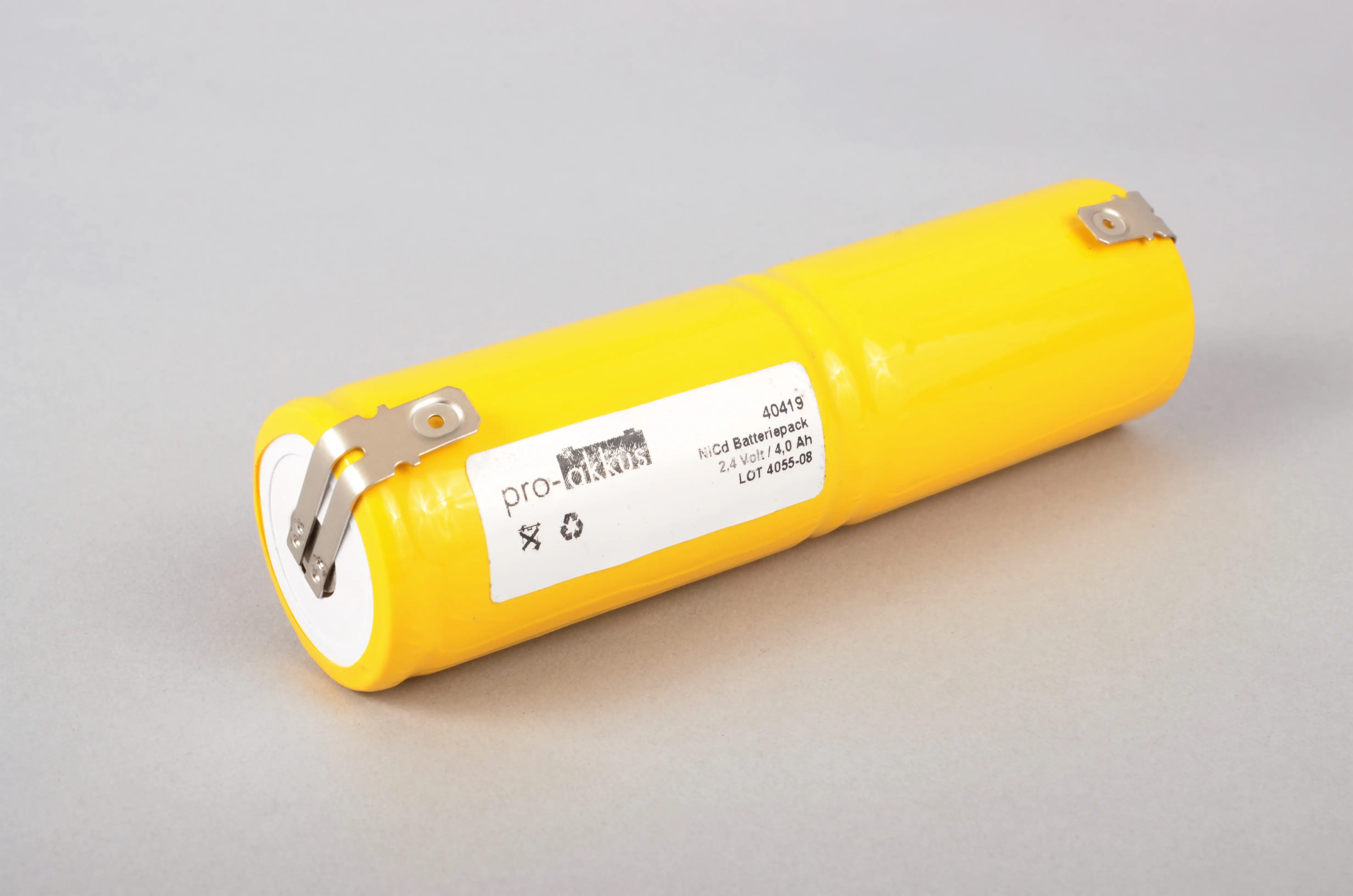 NiCd Notbeleuchtung Akku 2,4V / 4000mAh (4Ah), Stab, Faston +6,3/-6,3mm