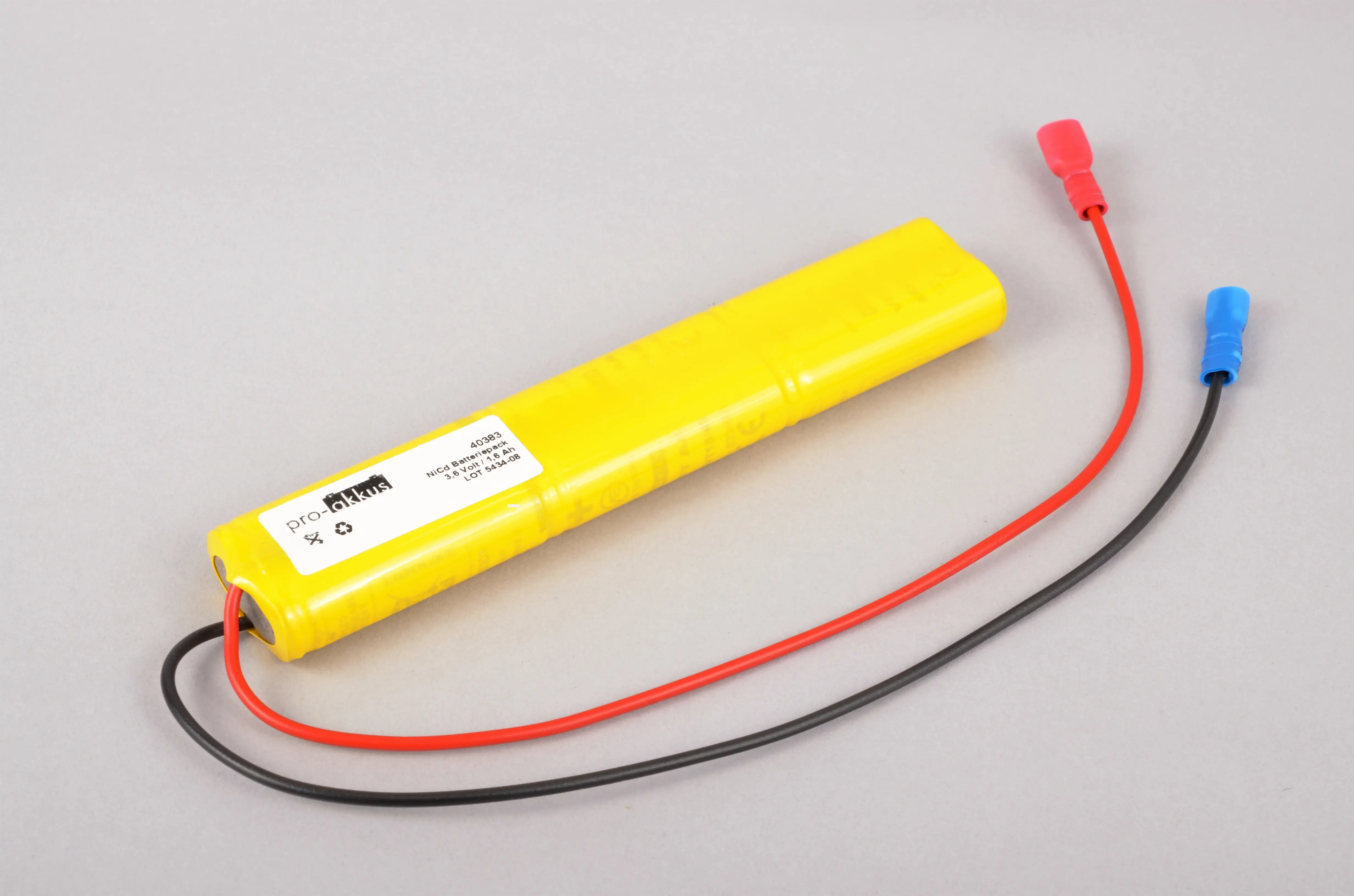 NiCd Notbeleuchtung Akku 3,6V / 1600mAh, Doppel-Säule mit Kabel und Faston-Buchsen - online bei pro-akkus kaufen