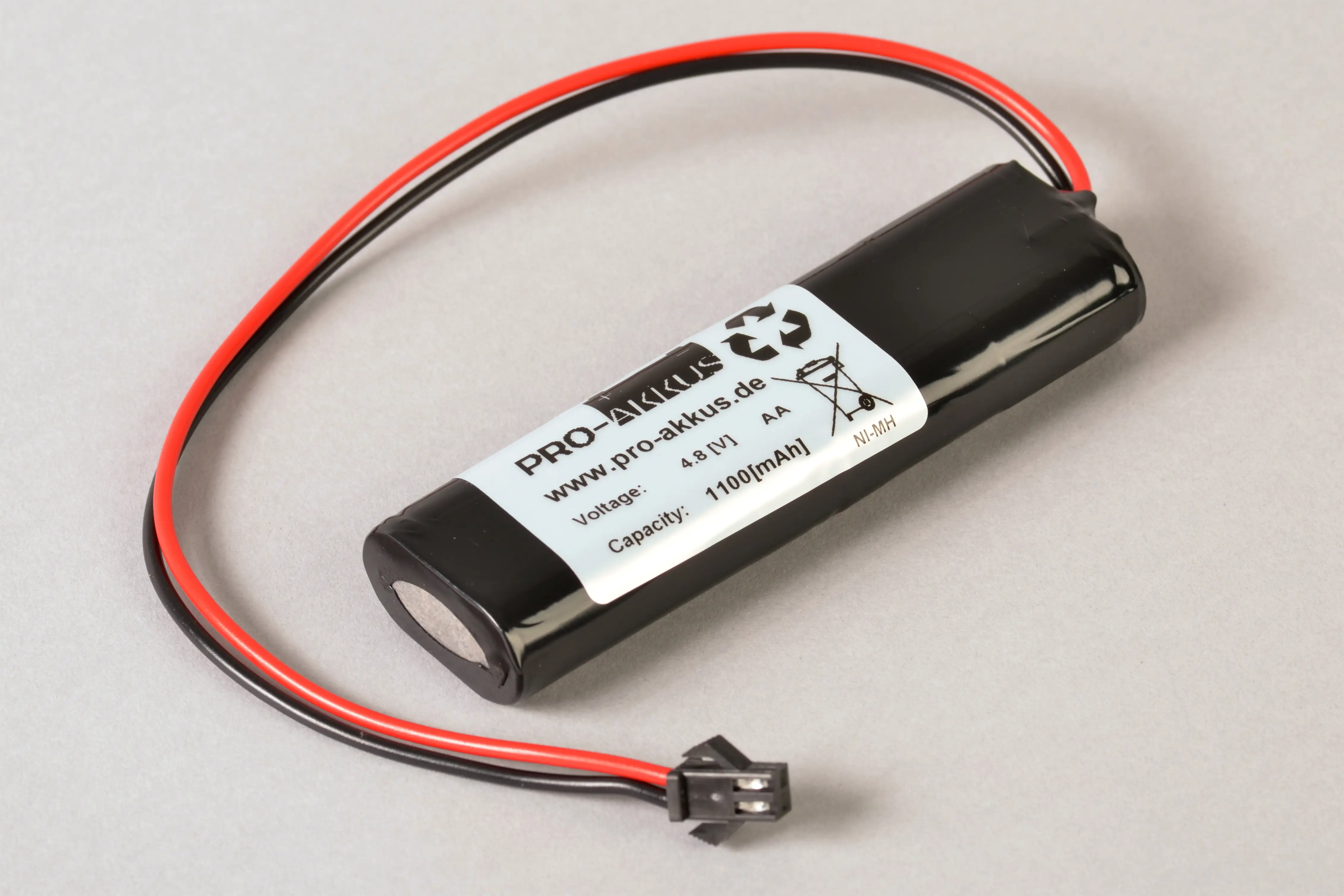 NiMh Notbeleuchtung Akku 4,8V / 1,1Ah, L2x2 Stab mit Kabel und Stecker online bei pro-akkus kaufen