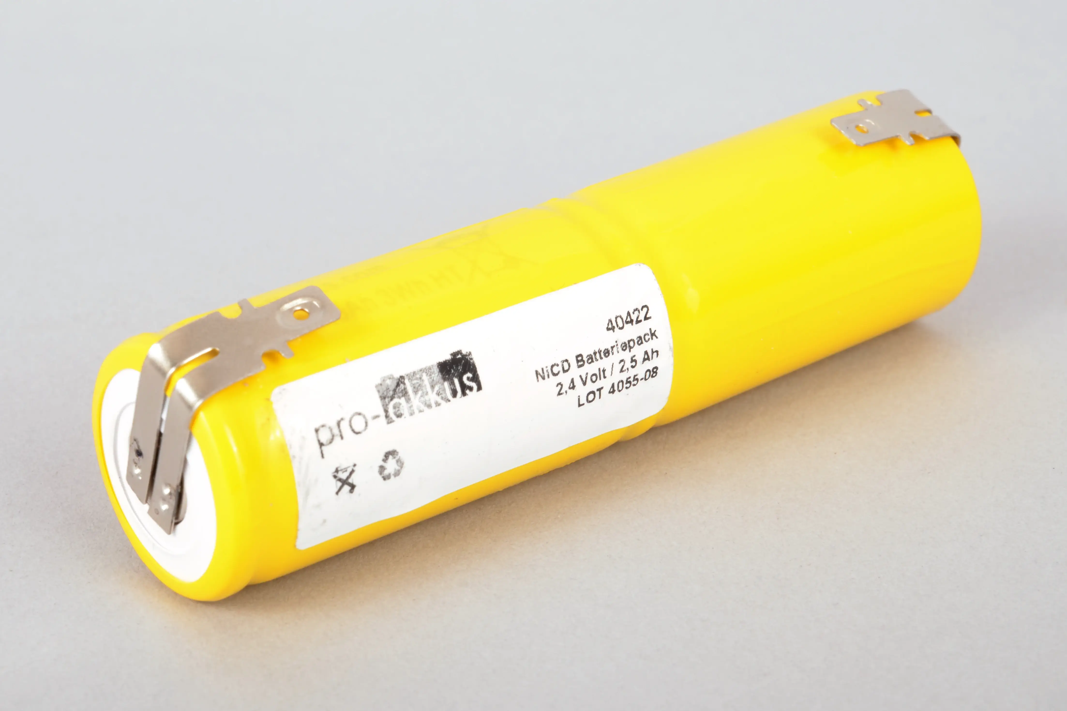 NiCd Notbeleuchtung Akku 2,4V / 2500mAh (2,5Ah), Stab, Faston +4,8/-4,8mm