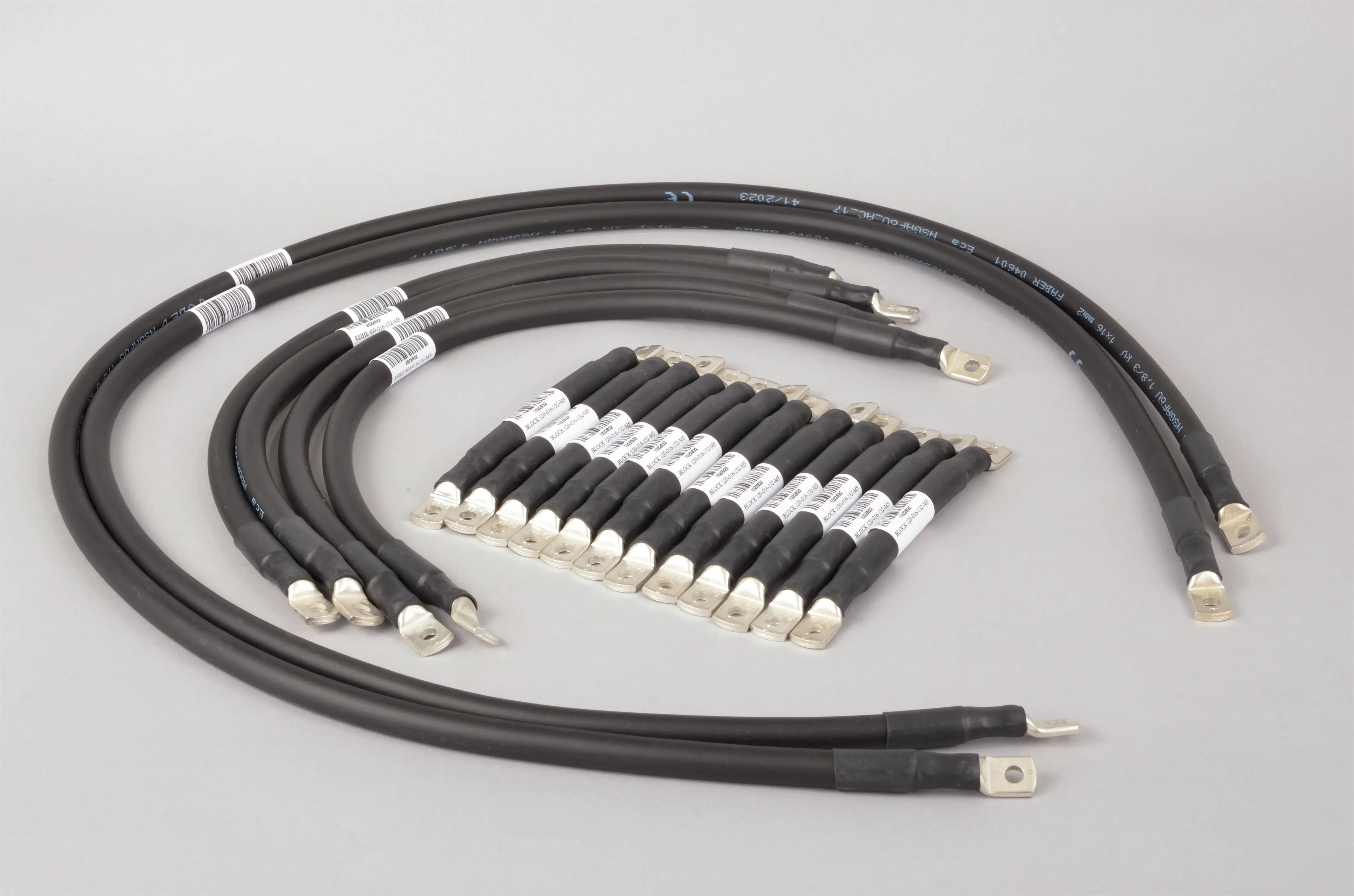 Verbinderpaket 216V 16qmm M5, BV 120 geeignet für 17Ah bis 28Ah Verbinderpaket 216V 16qmm M5, BV 120 geeignet für 17Ah bis 28Ah online bei pro-akkus kaufen