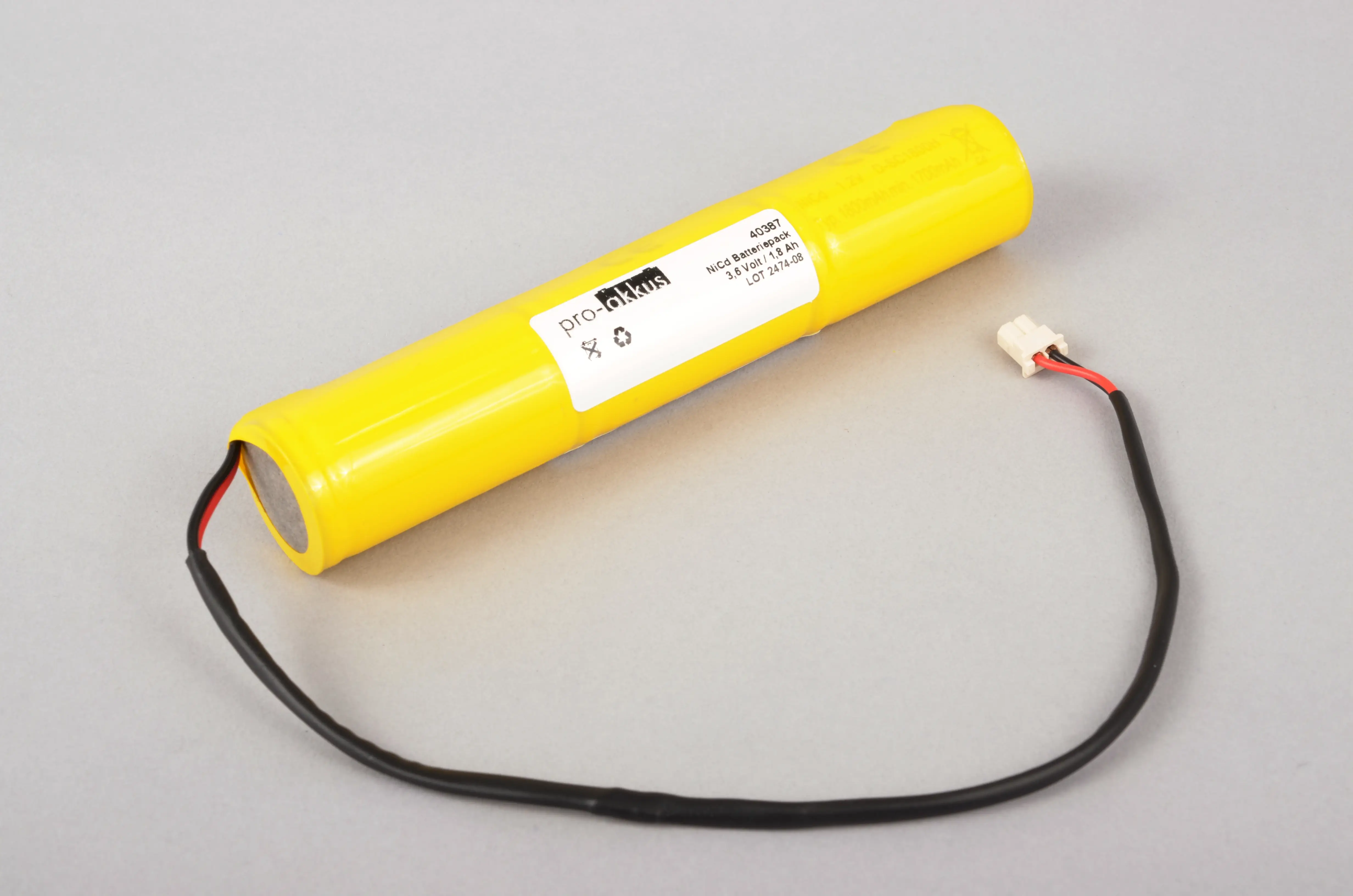 NiCd Notbeleuchtung Akku 3,6V / 1800mAh für ESYLUX EN10077418 - online bei pro-akkus kaufen