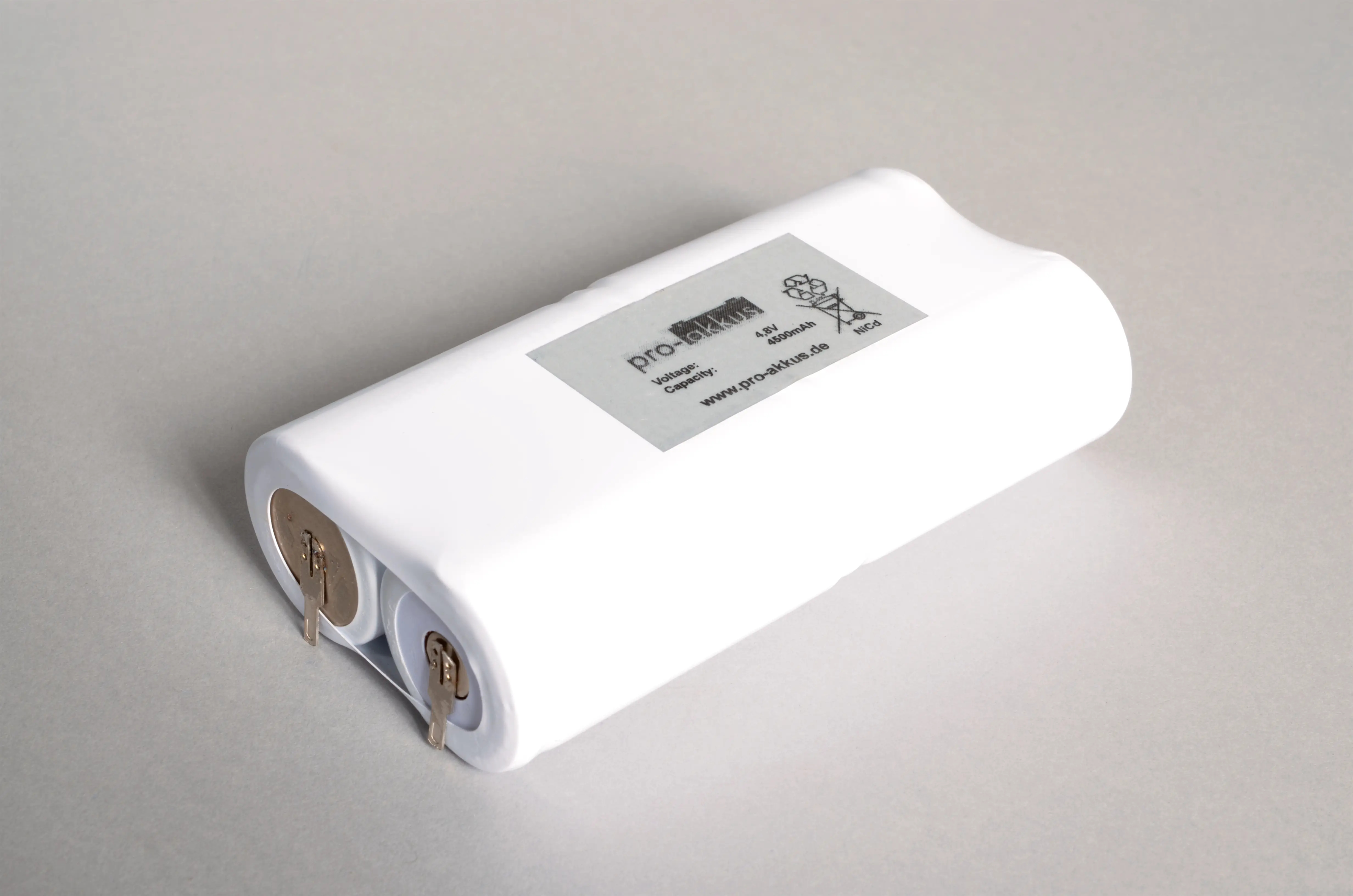 NiCd Notbeleuchtung Akku 4,8V / 4500mAh (4,5Ah), L2x2 Stab, Faston +2,8/-2,8mm online bei pro-akkus kaufen