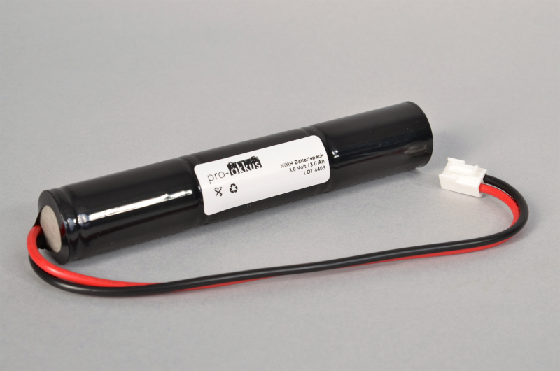 NiMh Notbeleuchtung Akku 3,6V / 3Ah, Stab mit Kabel und Stecker online bei pro-akkus kaufen