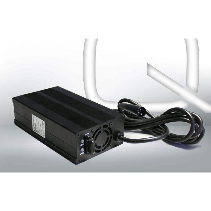 Ladegerät BL24-10 XLR für 24V | 40-120Ah Bleiakkus mit 10A Ladestrom Ladegerät BL24-10 XLR für 24V | 40-120Ah Bleiakkus mit 10A Ladestrom