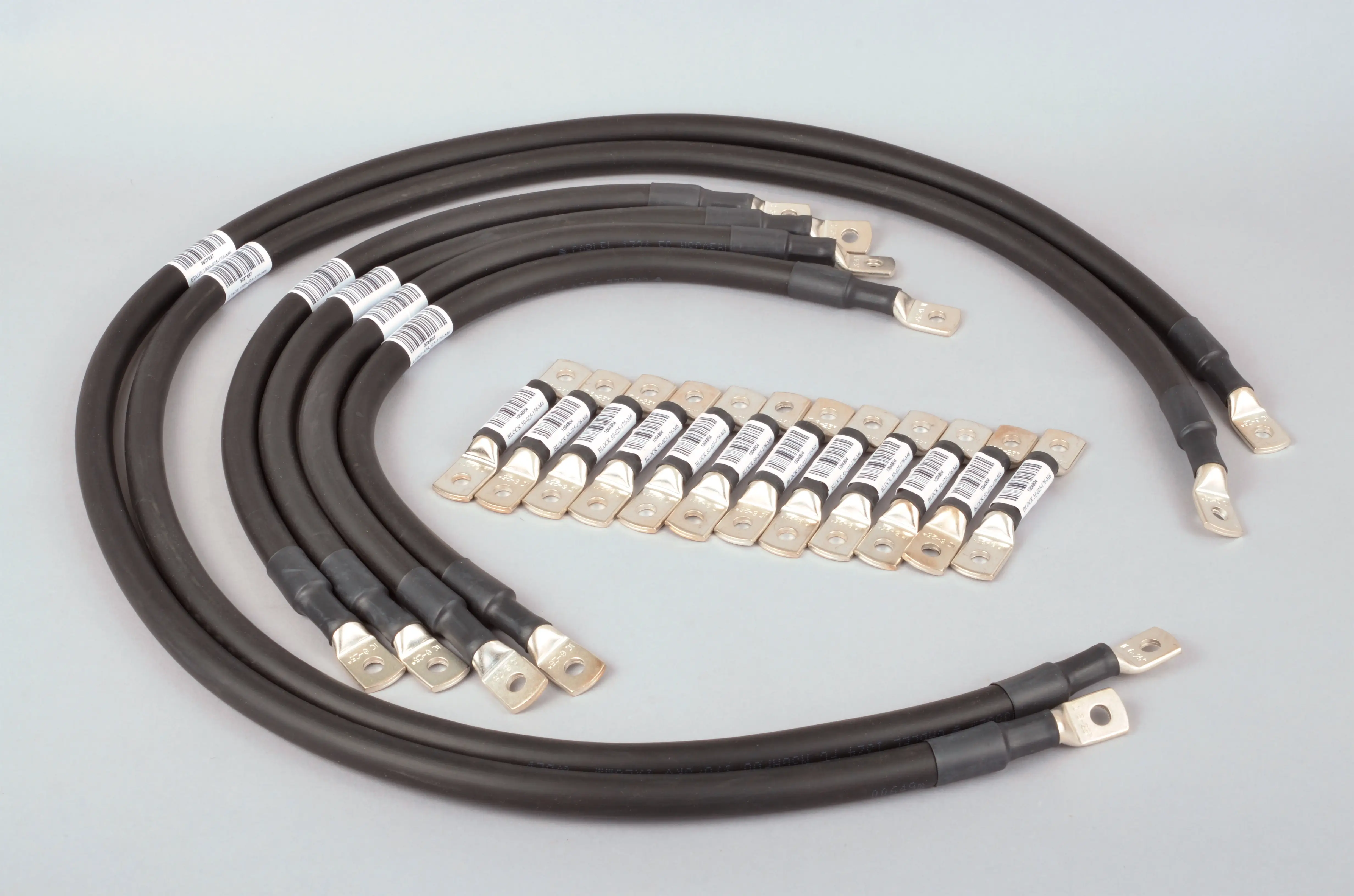 Verbinderpaket 216V 25qmm M6, SBNF 50 geeignet für SBL HR 41Ah bis 66Ah / SBL 33Ah bis 55Ah Verbinderpaket 216V 25qmm M6, SBNF 50 geeignet für SBL HR 41Ah bis 66Ah / SBL 33Ah bis 55Ah online bei pro-akkus kaufen