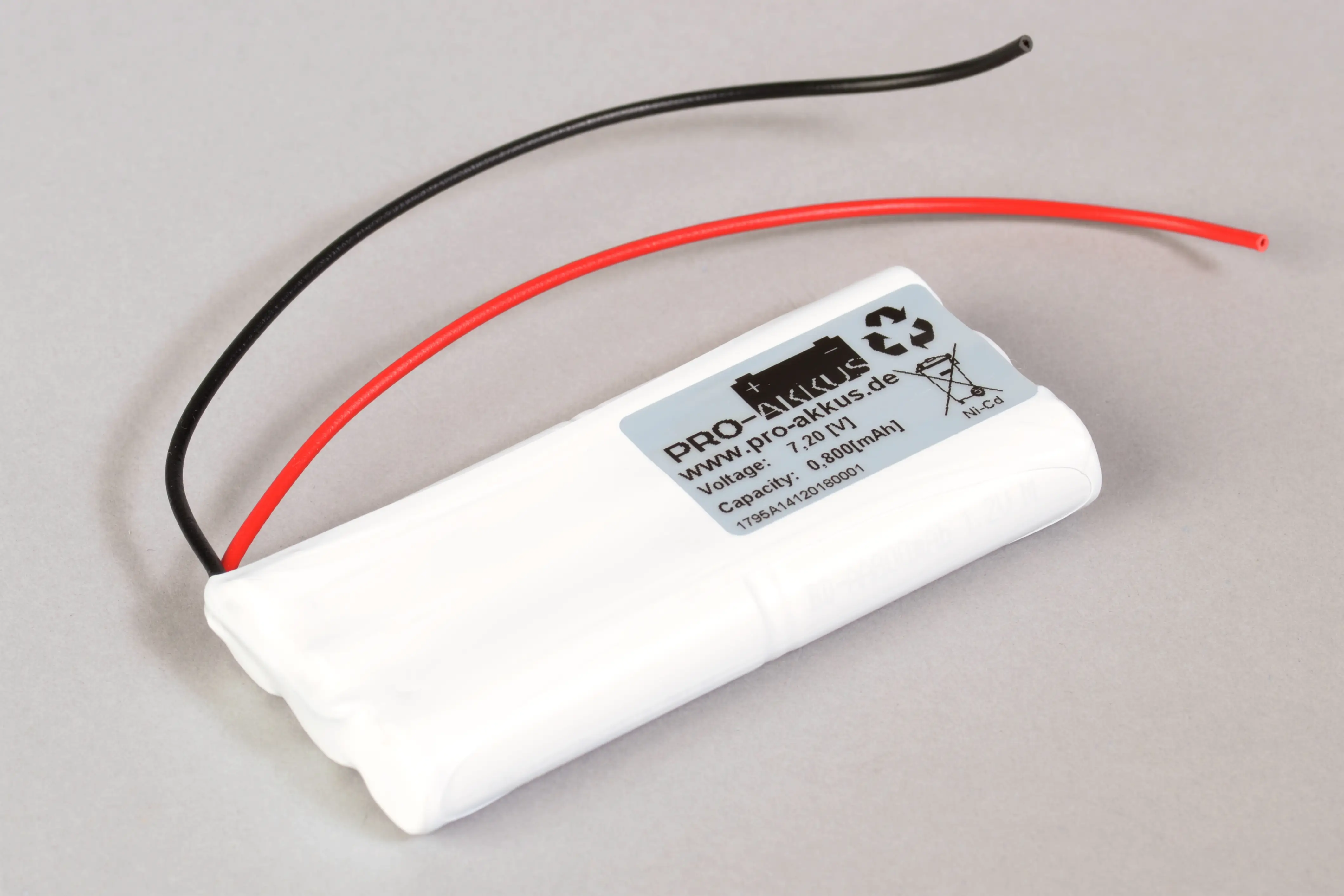 NiCd Notbeleuchtung Akku 7,2V / 800mAh (0,8Ah), Stab mit Kabel online bei pro-akkus kaufen