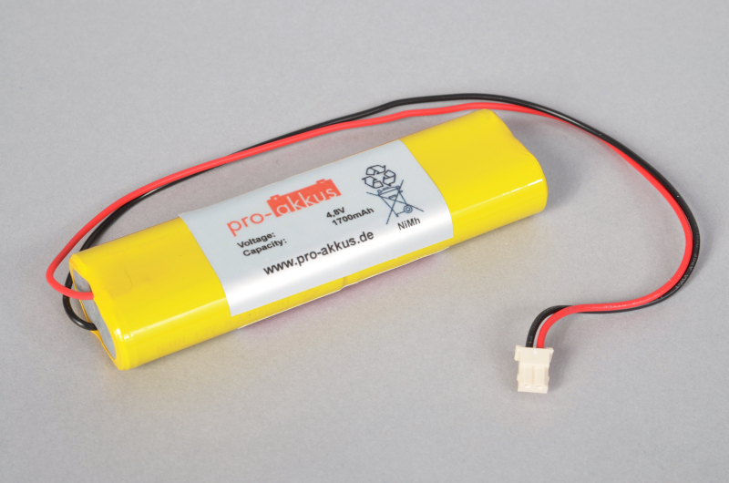 NiMh Notbeleuchtung Akku 4,8V / 1700mAh, Stab mit Kabel und Stecker online bei pro-akkus kaufen