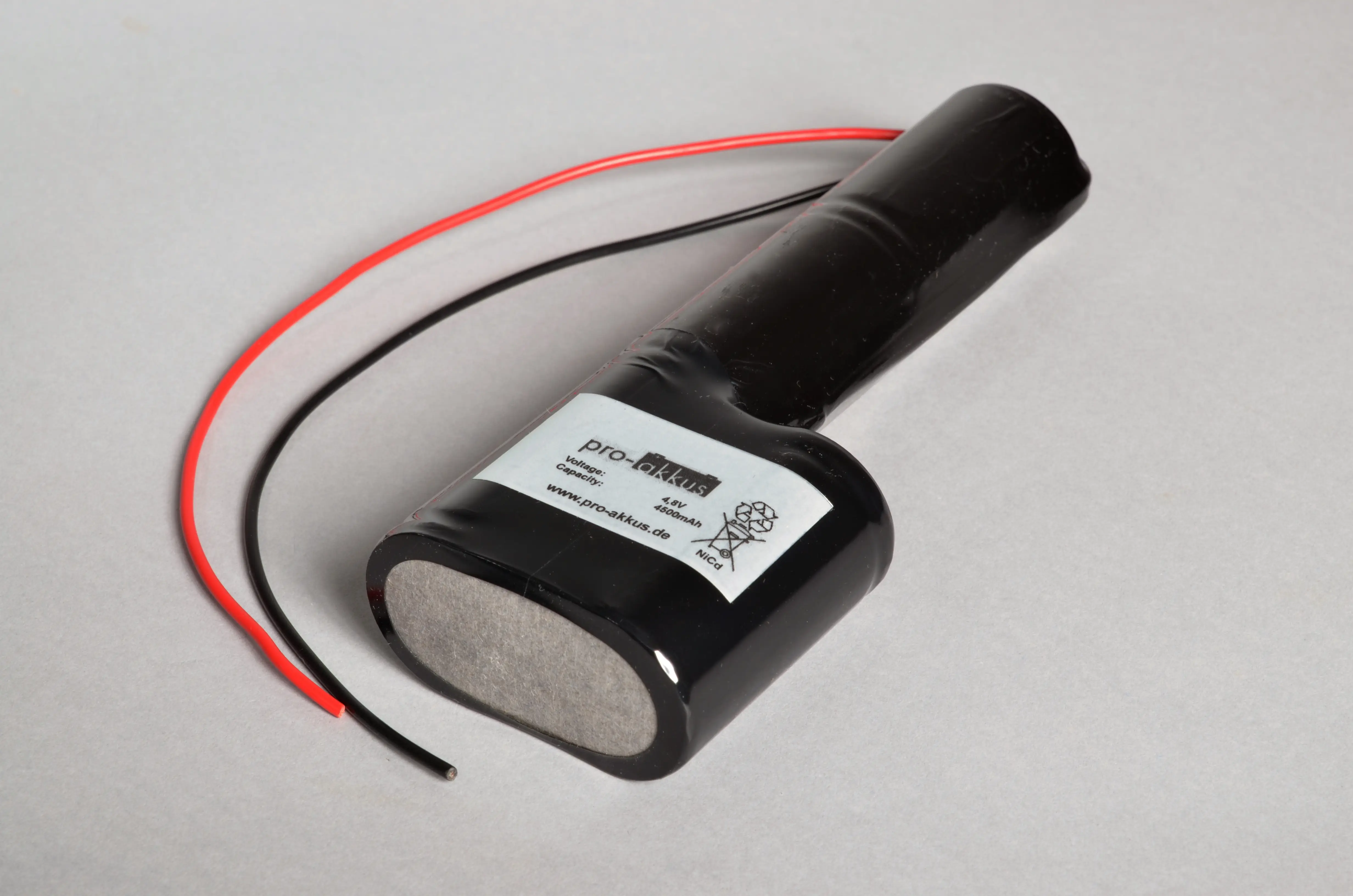 NiCd Notbeleuchtung Akku 4,8V / 4500mAh passend für Tridonic 89899673 online bei pro-akkus kaufen