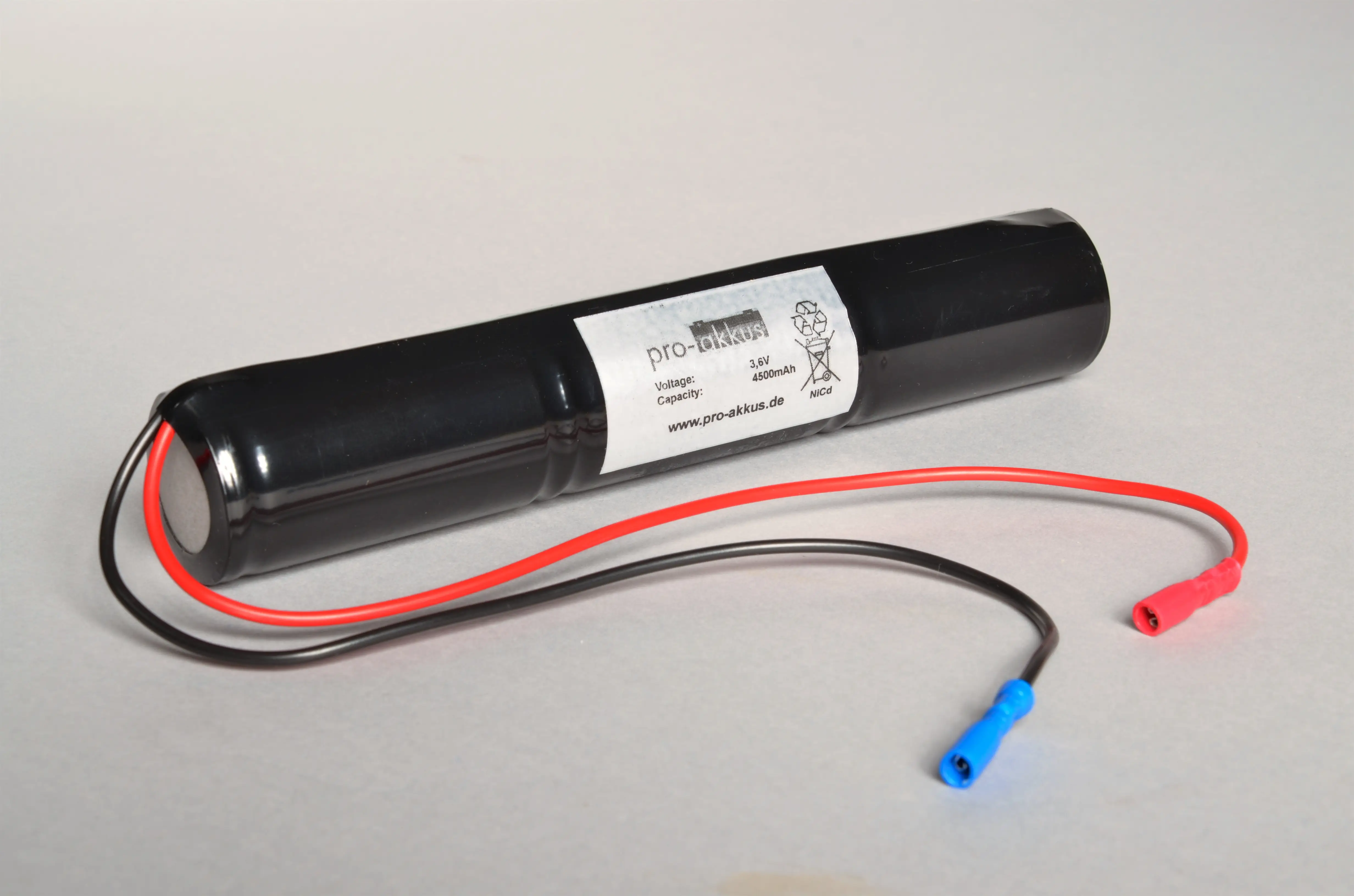 NiCd Notbeleuchtung Akku 3,6V / 4,5Ah passend für Zumtobel 03799515 online bei pro-akkus kaufen