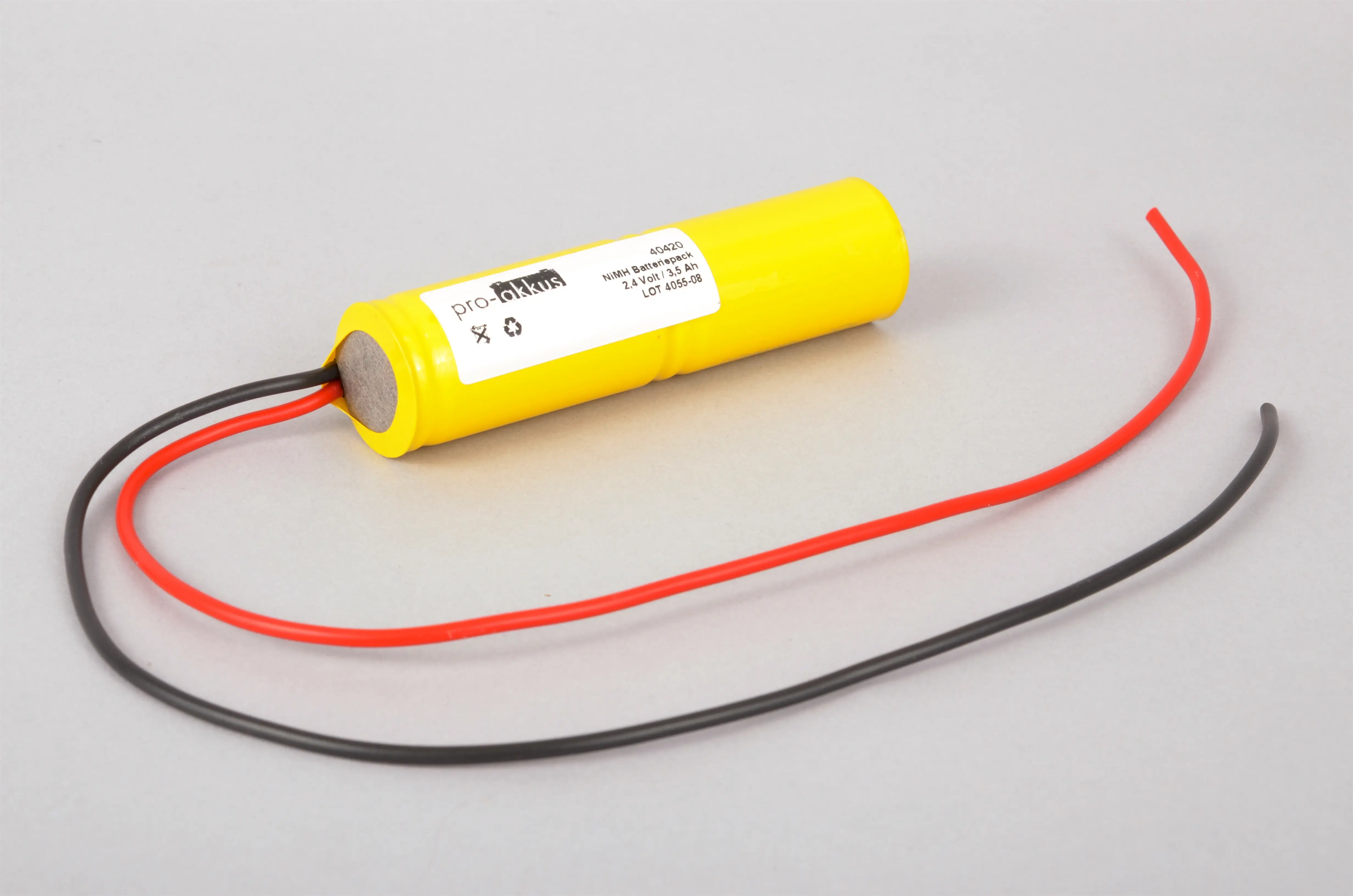 NiMH Notbeleuchtung Akku 2,4V / 3500mAh (3,5Ah), Stab mit Kabel