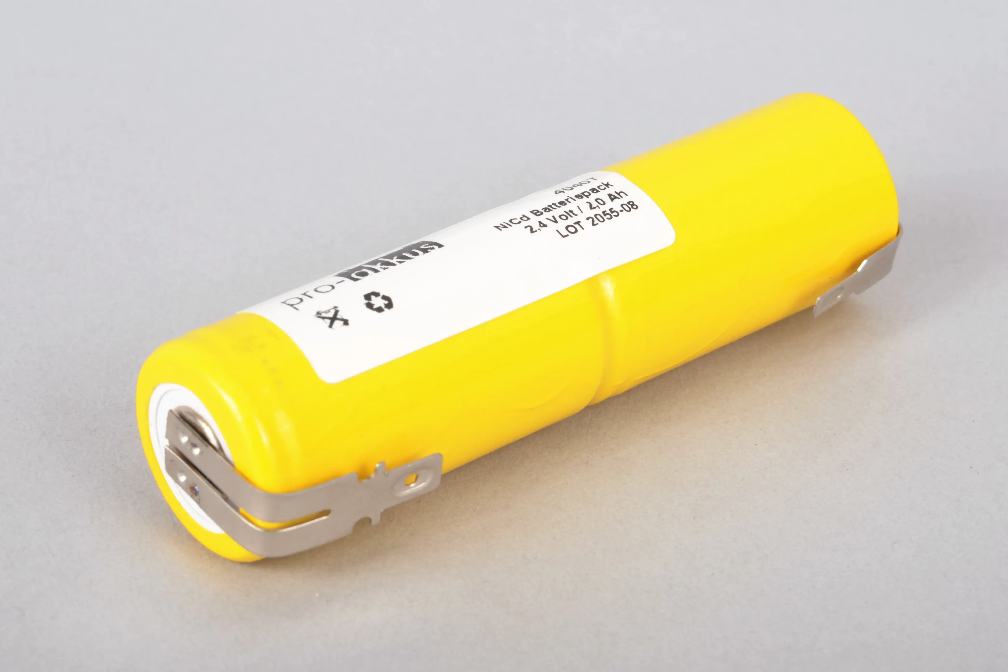 NiCd Notbeleuchtung Akku 2,4V / 2000mAh (2,0Ah), Stab, Faston +4,8/-2,8mm - online bei pro-akkus kaufen