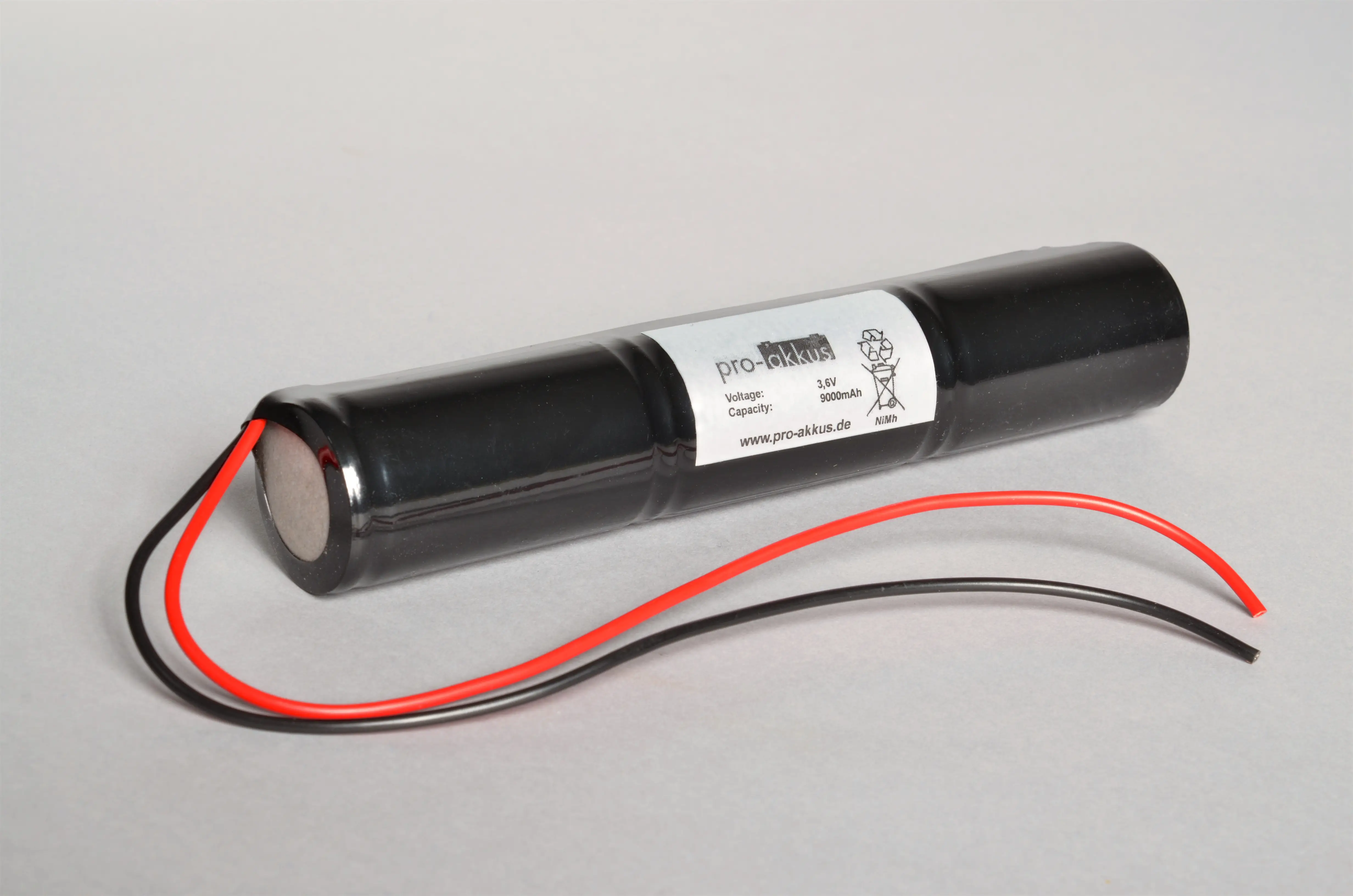 NiMh Notbeleuchtung Akku 3,6V / 9000mAh (9Ah), Stab mit Kabel online bei pro-akkus kaufen