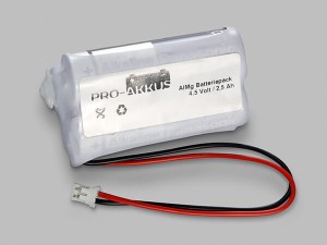 Alkaline Batteriepack 4,5V AA Dreieck mit Kabel und Stecker