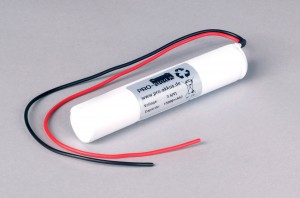 Ni-Cd Akkupack Notlicht Notbeleuchtung 3,6V / 1500mAh (1,5Ah) L3x1 Stab mit Kabel