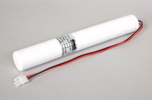 NiCd Notbeleuchtung Akku 4,8V | 4500mAh Stab mit Kabel und Stecker Typ 3