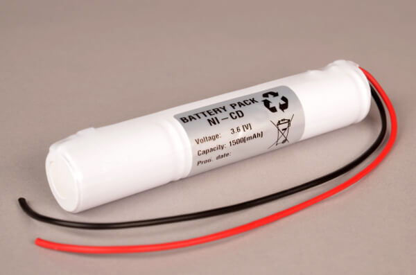 Akkupack Notlicht Notbeleuchtung 3,6V / 1500mAh (1,5Ah) Stabform mit Kabel